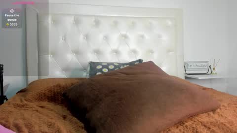 Snapshot of rouse_sexy_hotxx77 chatting on September 2025 01:15:02 PM rouse_sexy_hotxx77 online show from September 2025 01:15:02 PM