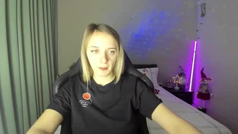 Snapshot of rousereed chatting on December 2024 07:17:01 AM Rouse online show from December 2024 07:17:01 AM