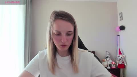 Snapshot of rousereed chatting on February 2025 10:29:01 AM Rouse online show from February 2025 10:29:01 AM
