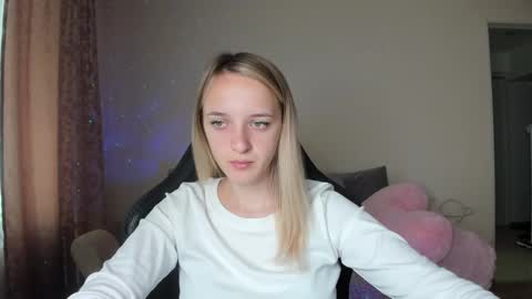 Snapshot of rousereed chatting on September 2025 06:14:01 AM Rouse online show from September 2025 06:14:01 AM