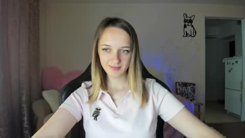 Snapshot of rousereed chatting on June 2026 06:52:02 AM Rouse online show from June 2026 06:52:02 AM