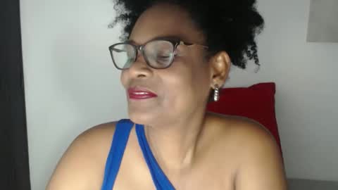 Snapshot of roushlove chatting on May 2026 08:50:01 PM luxa online show from May 2026 08:50:01 PM