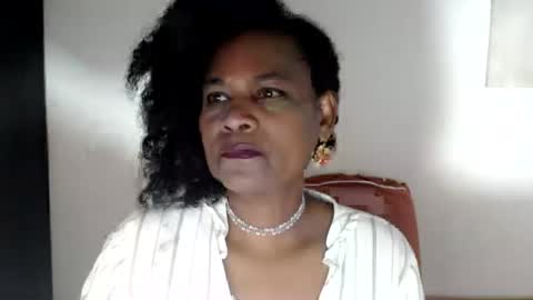 Snapshot of roushlove chatting on July 2026 01:18:02 PM luxa online show from July 2026 01:18:02 PM