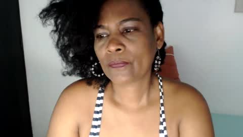 Snapshot of roushlove chatting on July 2026 01:31:02 PM luxa online show from July 2026 01:31:02 PM
