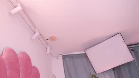 Rousse 3 online show from January 2026 06:31:01 PM