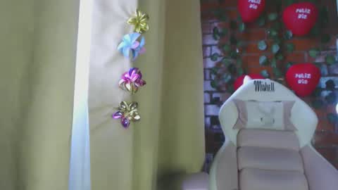 Snapshot of rousse_kitty69 chatting on February 2026 12:56:02 PM Daniela Ferreira online show from February 2026 12:56:02 PM