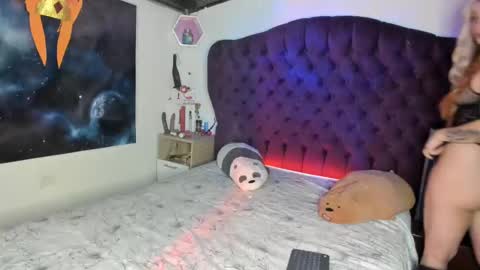 I am lisa and excited that men masturbate for me online show from January 2025 09:07:01 PM