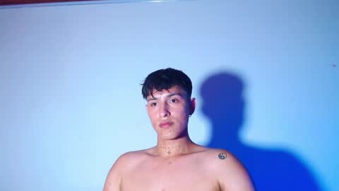 rowanboy23 online show from February 2026 08:56:01 PM