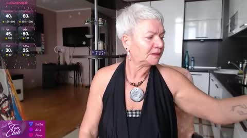 Snapshot of roxana_brooks chatting on September 2025 10:59:02 AM Roxana online show from September 2025 10:59:02 AM