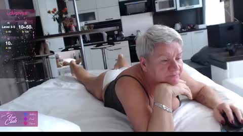 Roxana online show from October 2025 07:16:01 AM