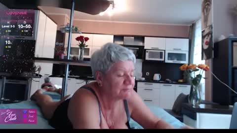 Roxana online show from October 2025 08:37:01 AM