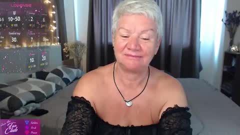 Roxana online show from May 2026 01:44:01 AM