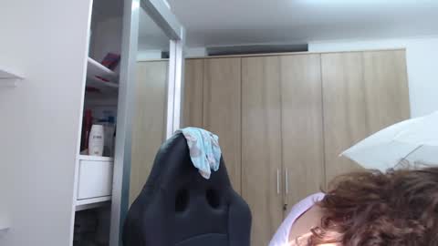 Snapshot of roxanalove7 chatting on January 2025 07:17:02 PM Roxana online show from January 2025 07:17:02 PM