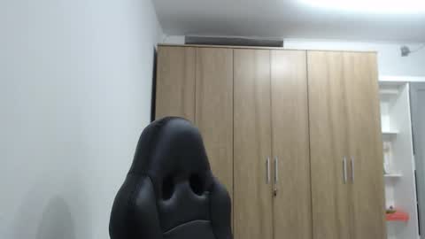 Roxana online show from March 2026 02:16:01 AM