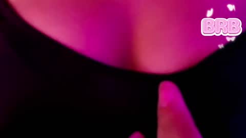 roxanne_han online show from July 2026 11:52:01 AM