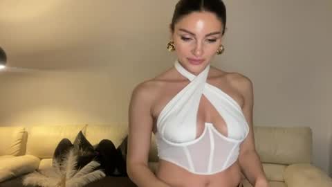 Snapshot of roxellesilvara chatting on July 2026 12:45:01 AM Roxy online show from July 2026 12:45:01 AM
