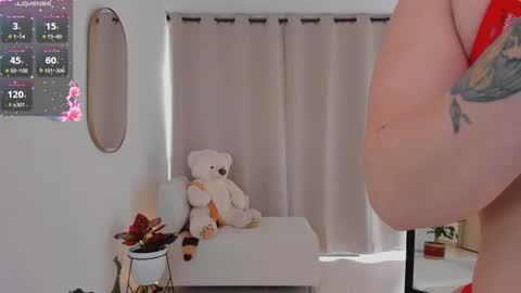  R O X I E  online show from September 2025 04:51:02 PM