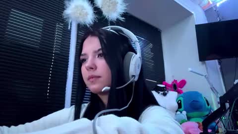 Hana online show from October 2025 01:00:01 PM