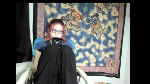 roxihazeleyes online show from March 2025 07:01:02 AM