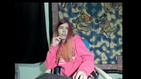 roxihazeleyes online show from March 2025 08:52:01 AM