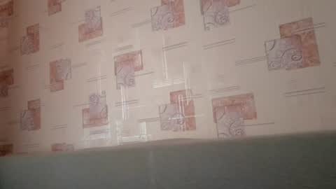 roxter102 online show from April 2026 10:40:02 PM