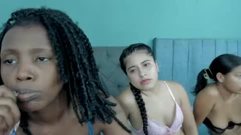 roxxy_velasquez online show from June 2026 02:44:02 AM