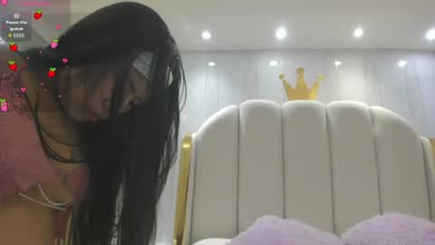 Snapshot of roxy_flame_ chatting on June 2026 11:13:02 AM Roxy online show from June 2026 11:13:02 AM
