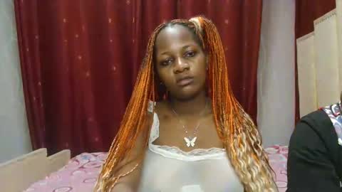 Roxy online show from April 2026 09:37:02 PM