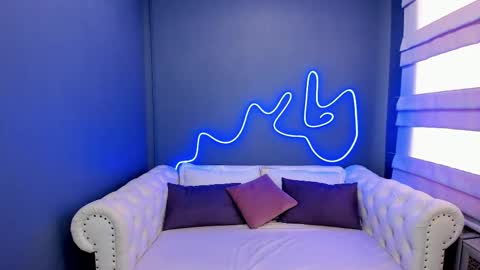 Roxy online show from March 2025 07:58:02 AM