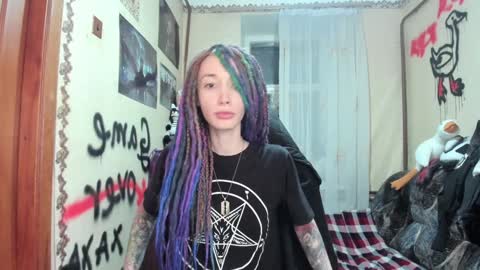 Roxy online show from January 2025 09:50:01 PM