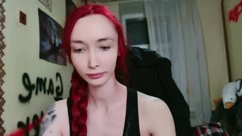 Snapshot of roxy_silver chatting on May 2026 07:40:02 PM Roxy online show from May 2026 07:40:02 PM