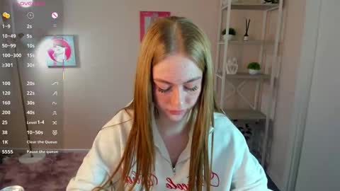 Snapshot of roxy_sunny chatting on October 2025 09:20:01 AM Roxy GMT2 Mon 10 AM - 4 PMTue 10 AM - 4 PM Wed 10 AM - 4 PM Sat 10 AM - 4 PM Sun 10 AM - 4 PM. online show from October 2025 09:20:01 AM