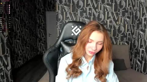 roxy_the_daedevill online show from December 2024 01:37:02 AM