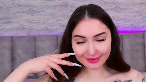 Roxy online show from March 2025 05:00:02 AM