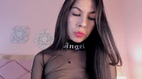 Snapshot of roxyreignn chatting on September 2025 10:25:02 PM RoxyReignn online show from September 2025 10:25:02 PM