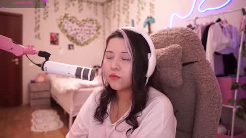 roxysuh online show from March 2026 07:26:02 AM