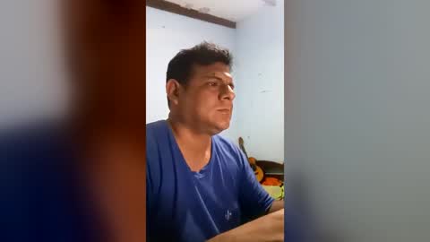 Snapshot of roy_delcastillo2 chatting on July 2026 06:42:02 AM roy online show from July 2026 06:42:02 AM