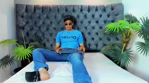 ROY online show from October 2025 08:39:01 PM