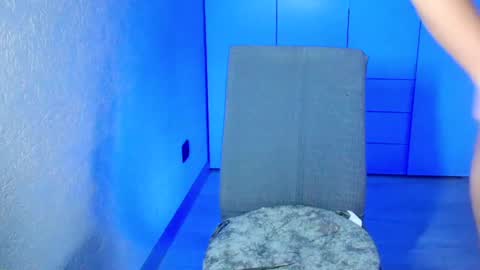 Snapshot of royalboobs chatting on February 2025 03:18:02 PM Cameron online show from February 2025 03:18:02 PM