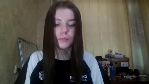 Snapshot of royalvelour chatting on May 2026 12:34:01 PM royalvelour online show from May 2026 12:34:01 PM