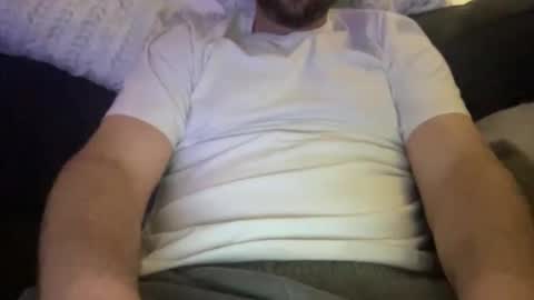 roythegil online show from November 2025 02:44:02 AM