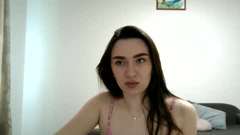 Snapshot of roza05x chatting on May 2026 10:12:02 AM Roza05x online show from May 2026 10:12:02 AM