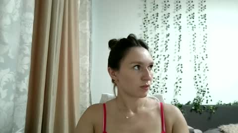 Snapshot of roza05x chatting on July 2026 01:45:02 PM Roza05x online show from July 2026 01:45:02 PM