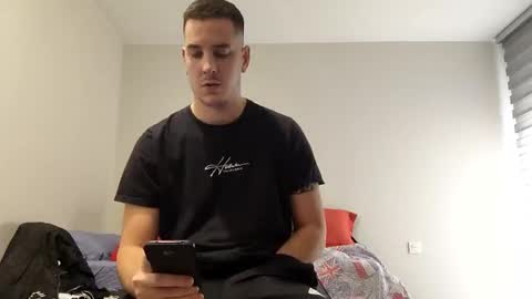 Dechill22 online show from December 2024 10:41:01 AM