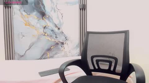 Rubi i love online show from December 2025 12:10:01 PM