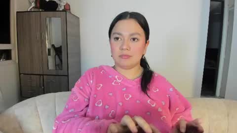 Snapshot of rubyhlowe chatting on June 2026 03:00:01 AM RUBY online show from June 2026 03:00:01 AM