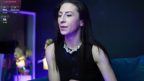  Ruby  online show from September 2025 10:55:01 PM