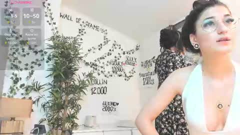 Snapshot of rubyylicious chatting on June 2026 06:43:02 PM Moona online show from June 2026 06:43:02 PM