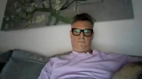 Snapshot of rudeski chatting on February 2025 04:59:02 PM rudeski online show from February 2025 04:59:02 PM