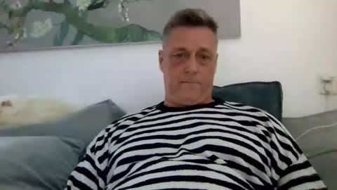Snapshot of rudeski chatting on May 2026 03:09:02 PM rudeski online show from May 2026 03:09:02 PM